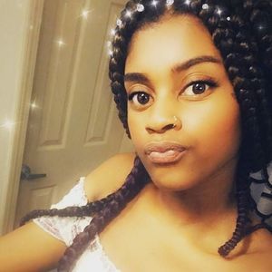 Meet your Posher, Sabrina